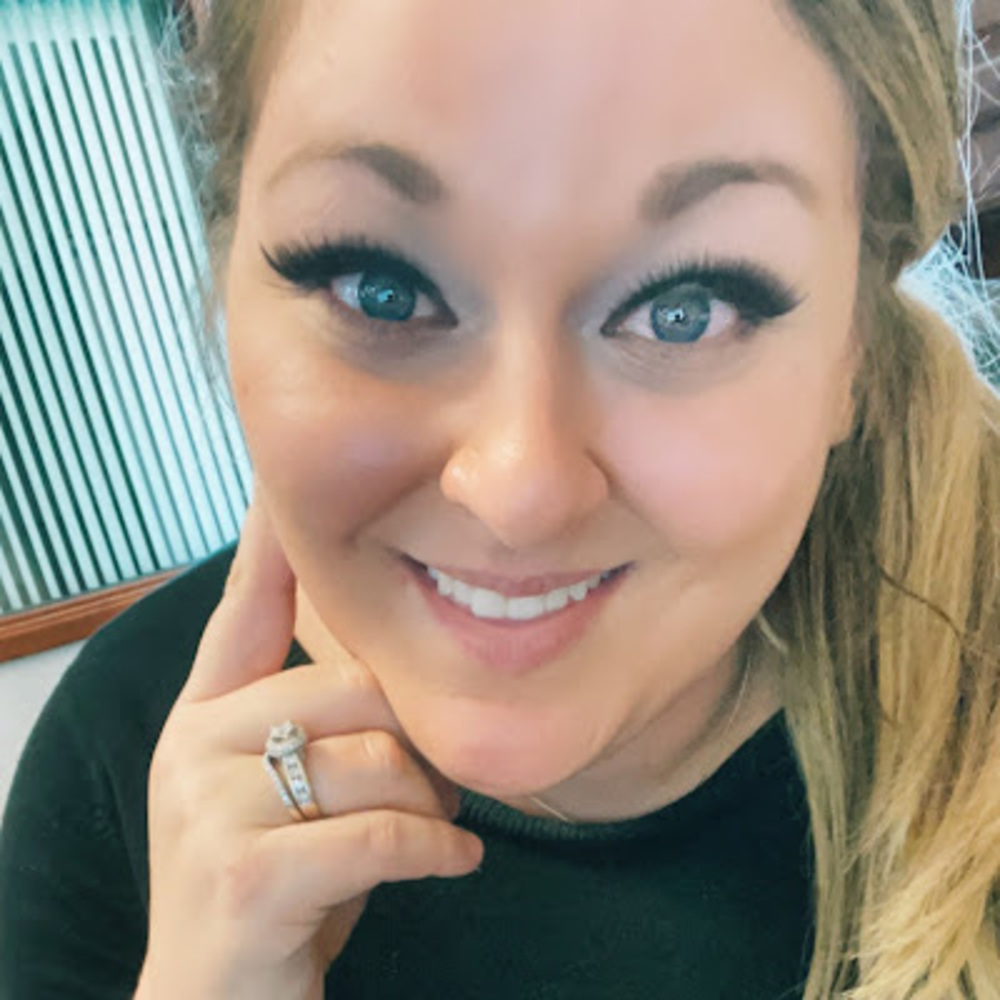 Meet your Posher, Caitlyn